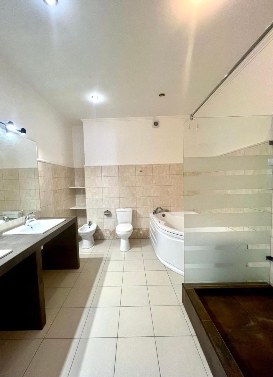 Borovik Hotel Novosilki Luaran gambar