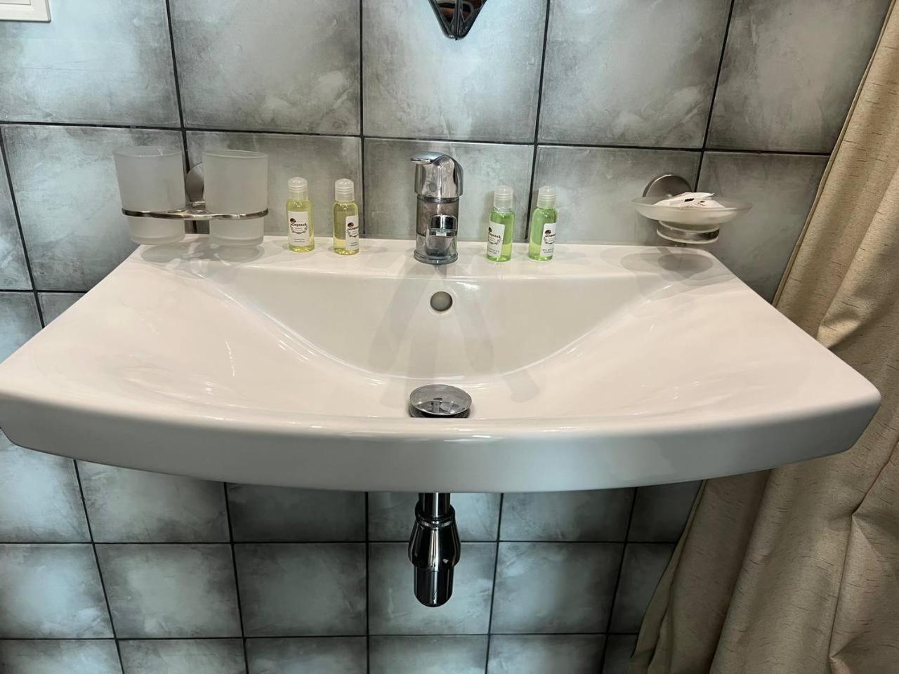 Borovik Hotel Novosilki Luaran gambar