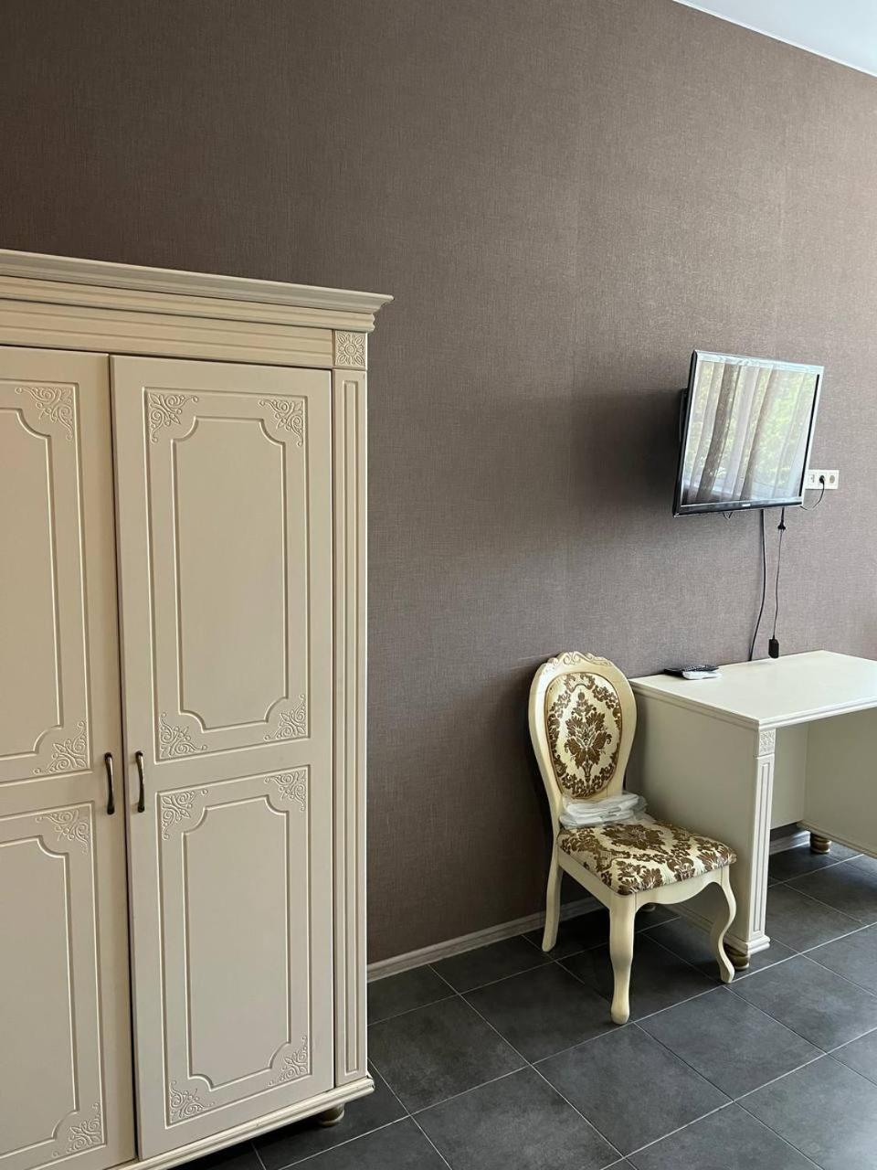 Borovik Hotel Novosilki Luaran gambar