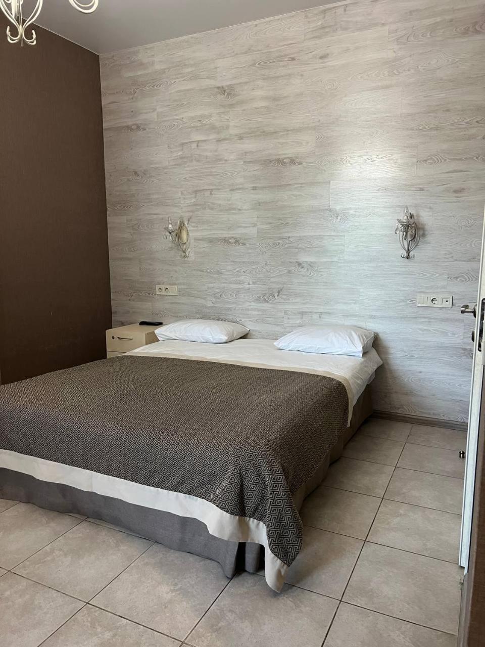 Borovik Hotel Novosilki Luaran gambar
